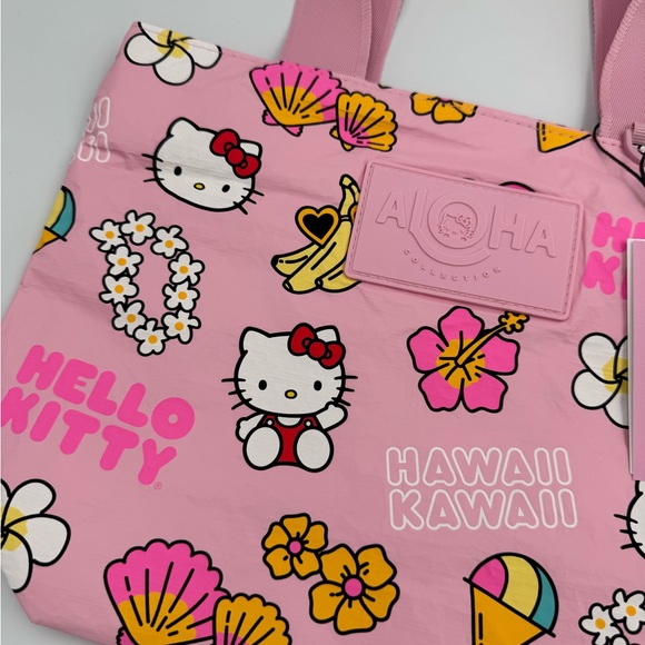 Aloha Collection x Hello Kitty Mini Tripper - Picture 2 of 9
